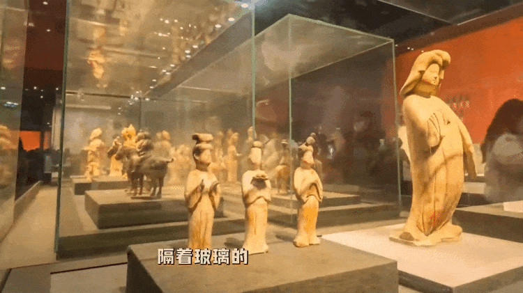 7.各大博物馆如何玩转古今 .gif